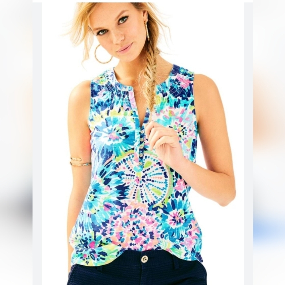 LILLY PULITZER Essie Top In Deep Indido Gypsea Girl. Size XXS